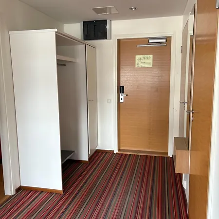Yllaes 9212 Apartment